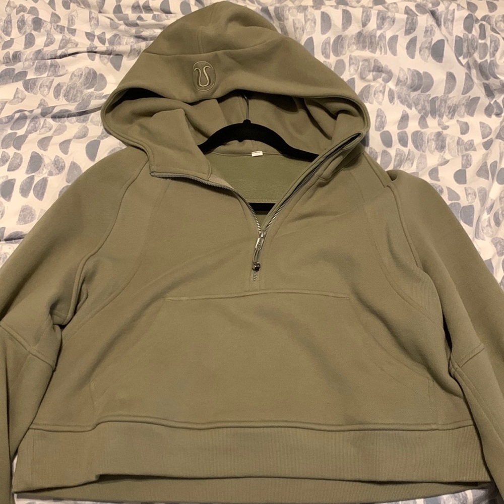 Lululemon 1/2 zip scuba hoodie rosemary green
